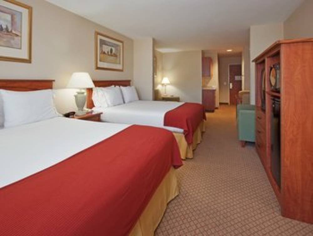 Holiday Inn Express & Suites CARSON CITY 5