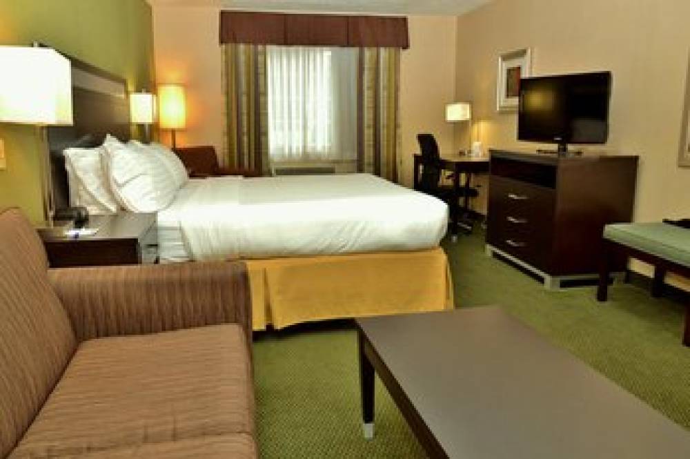 Holiday Inn Express & Suites CENTER TOWNSHIP 5