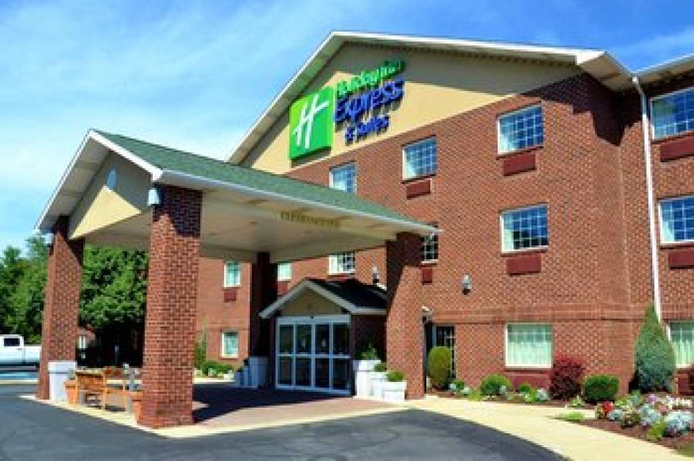 Holiday Inn Express & Suites Center Township