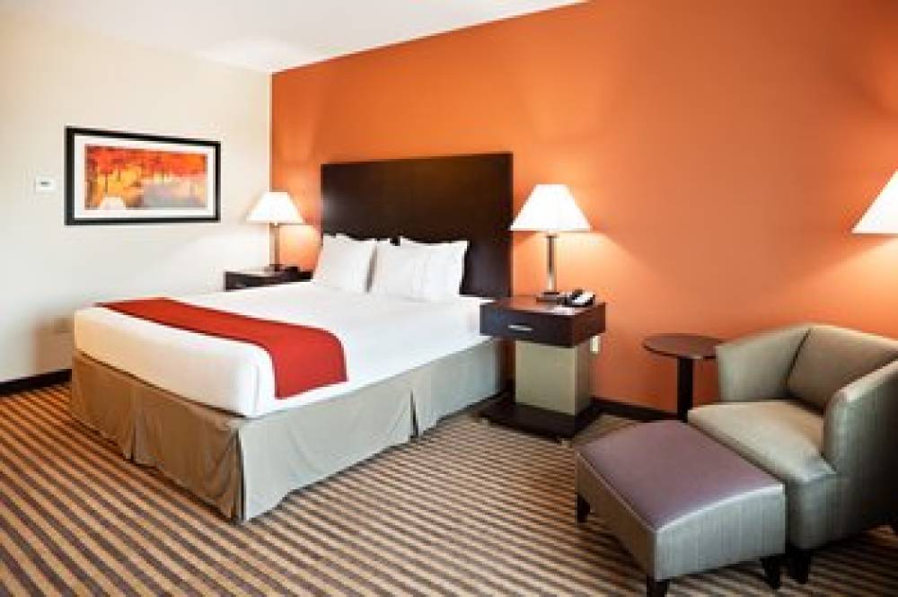 Holiday Inn Express & Suites CHARLOTTE SOUTHEAST - MATTHEWS 2