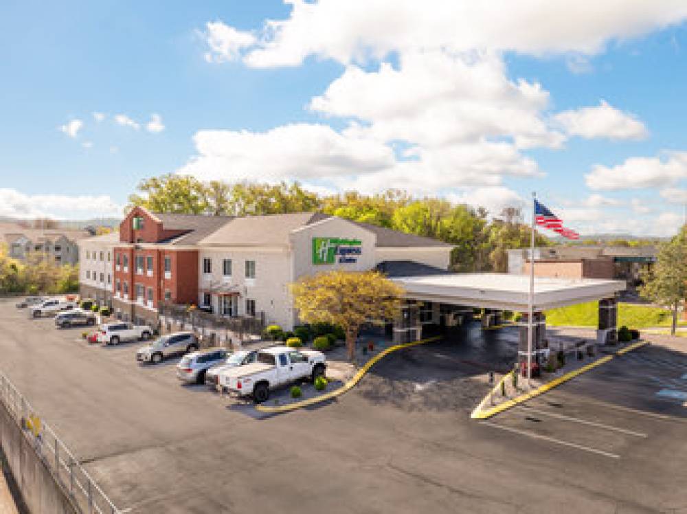 Holiday Inn Express & Suites Chattanooga Hixson