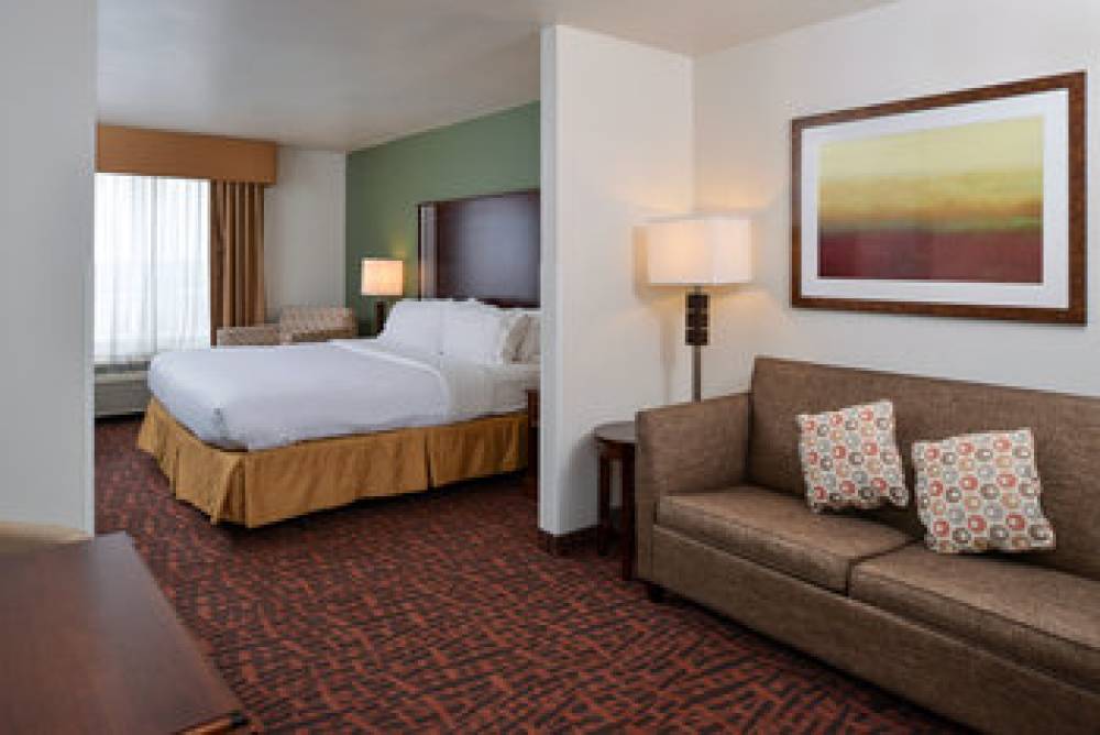 Holiday Inn Express & Suites CHERRY HILLS 9