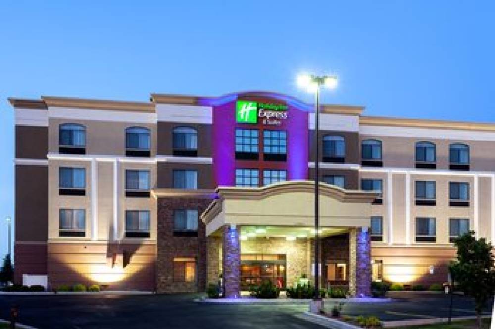 Holiday Inn Express & Suites CHEYENNE 1