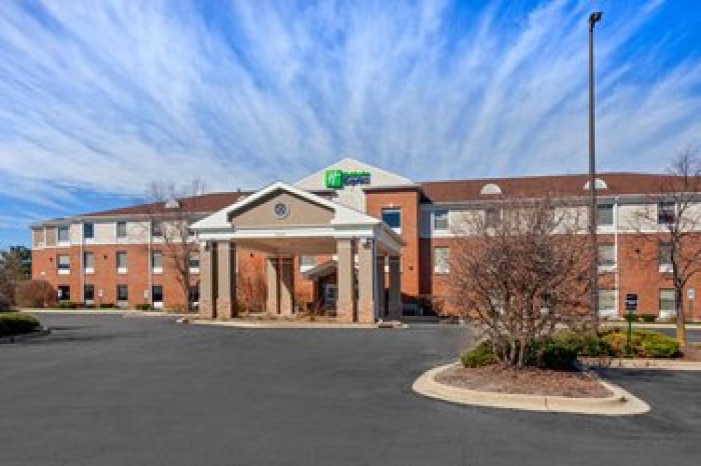 Holiday Inn Express & Suites CHICAGO-ALGONQUIN 1