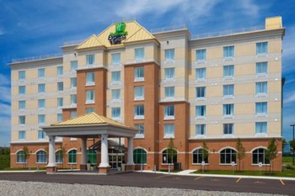 Holiday Inn Express & Suites CLARINGTON - BOWMANVILLE 1