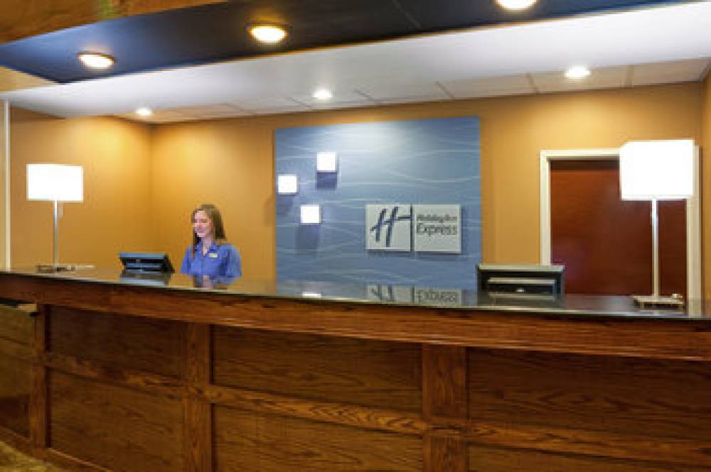 Holiday Inn Express & Suites Cleveland Streetsboro
