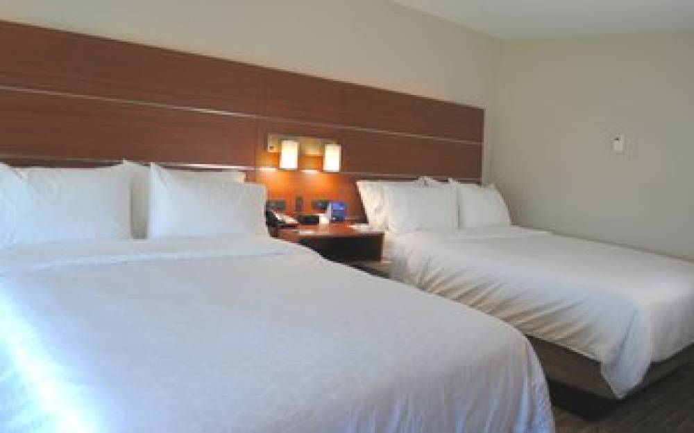 Holiday Inn Express & Suites COLUMBIA CITY 10