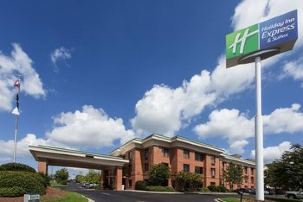 Holiday Inn Express & Suites COLUMBIA-I-20 @ CLEMSON RD 1