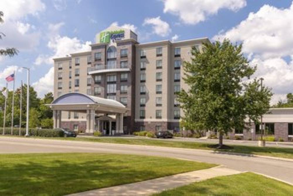 Holiday Inn Express & Suites Columbus Polaris Parkway