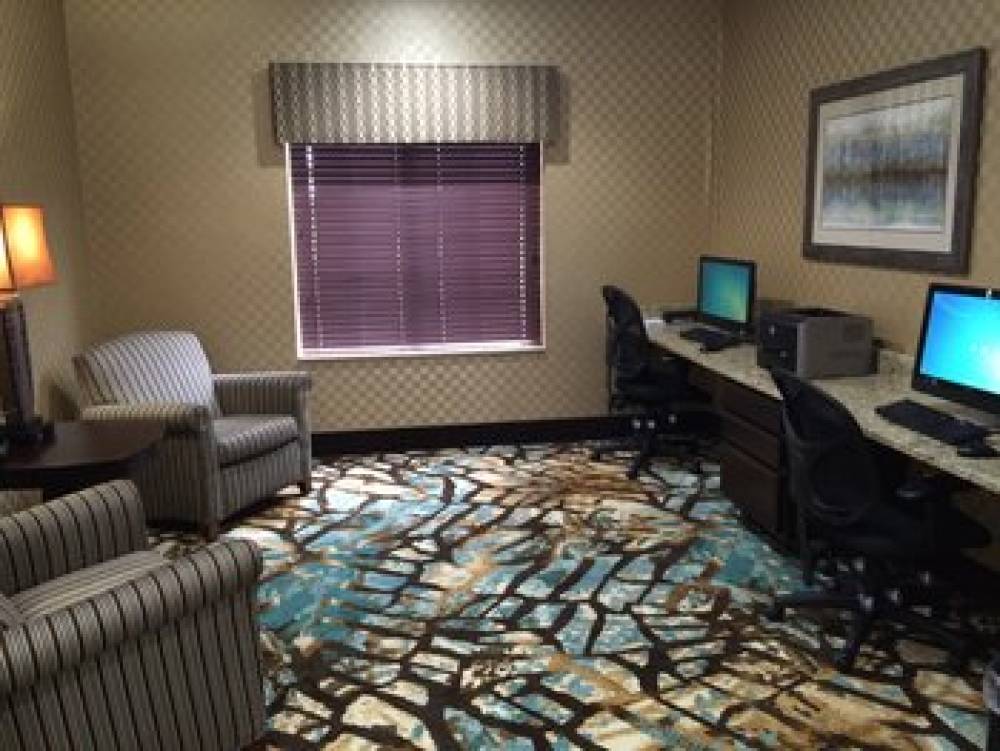 Holiday Inn Express & Suites COUNCIL BLUFFS - CONV CTR AREA 2