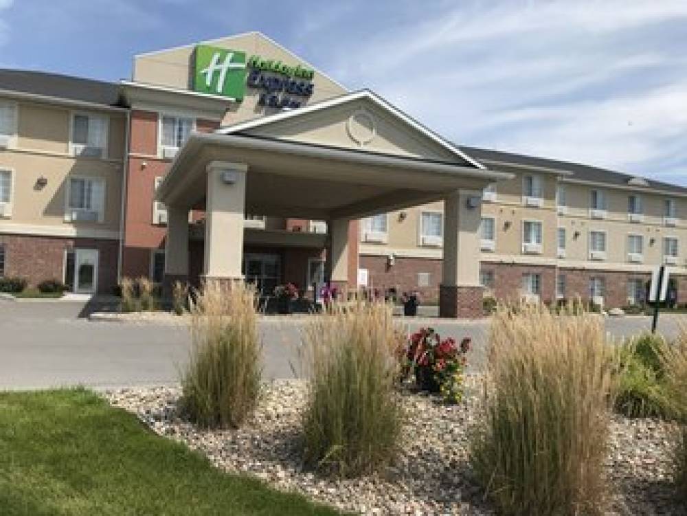 Holiday Inn Express & Suites COUNCIL BLUFFS - CONV CTR AREA 1