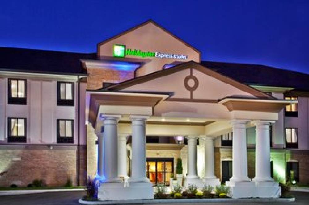 Holiday Inn Express & Suites CRAWFORDSVILLE 1