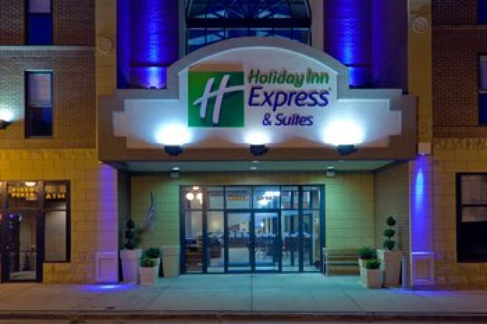 Holiday Inn Express & Suites Deadwood Gold Dust Casino