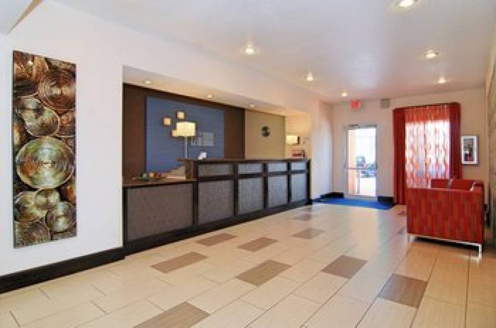 Holiday Inn Express & Suites Destin E Commons Mall Area