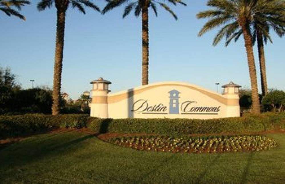 Holiday Inn Express & Suites DESTIN E - COMMONS MALL AREA 3