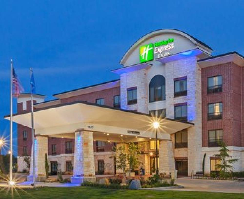 Holiday Inn Express & Suites DUNCAN 1