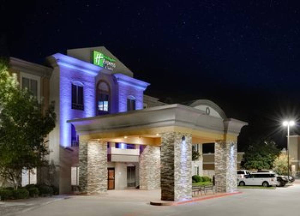 Holiday Inn Express & Suites Duncanville