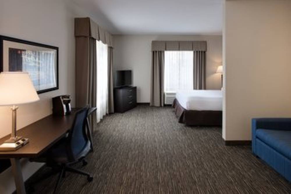 Holiday Inn Express & Suites EAST WICHITA I-35 ANDOVER 10