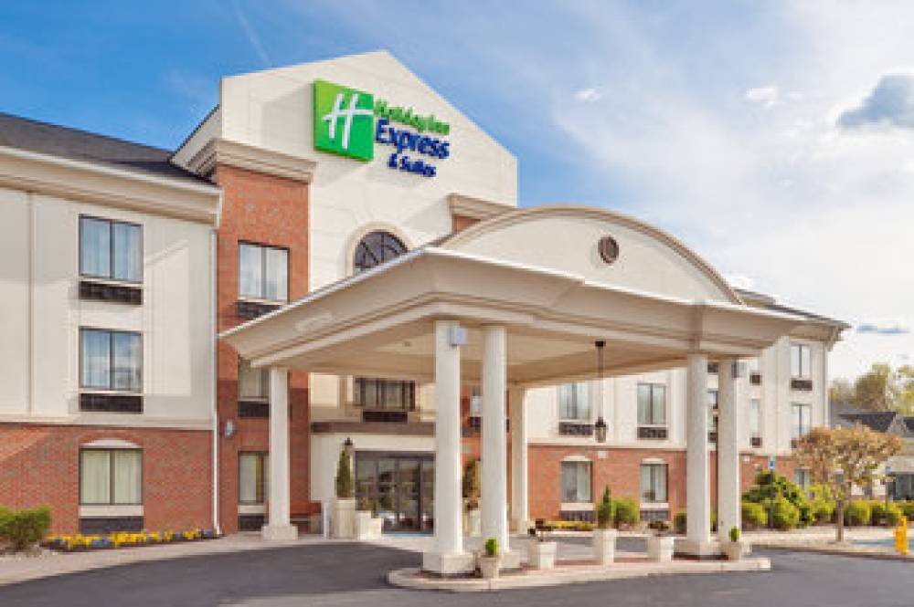 Holiday Inn Express & Suites Easton