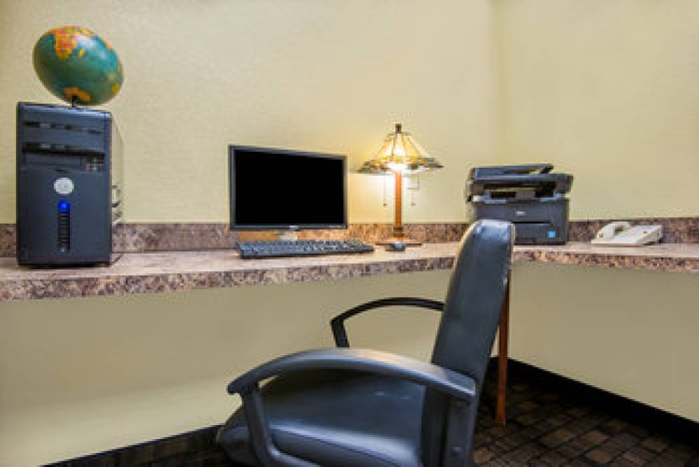 Holiday Inn Express & Suites EL DORADO, KS 5