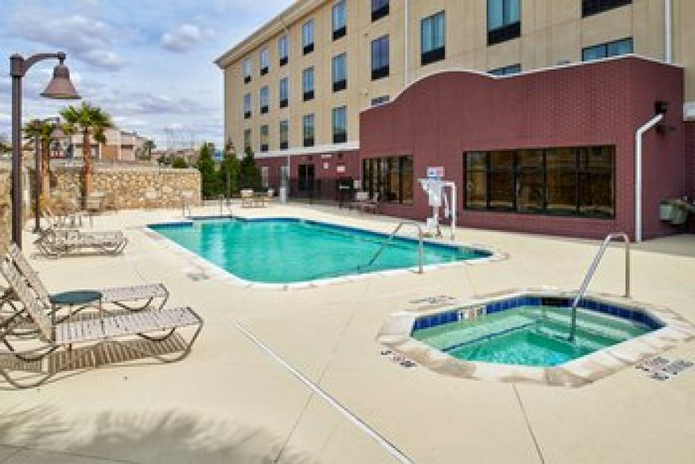 Holiday Inn Express & Suites EL PASO AIRPORT 5