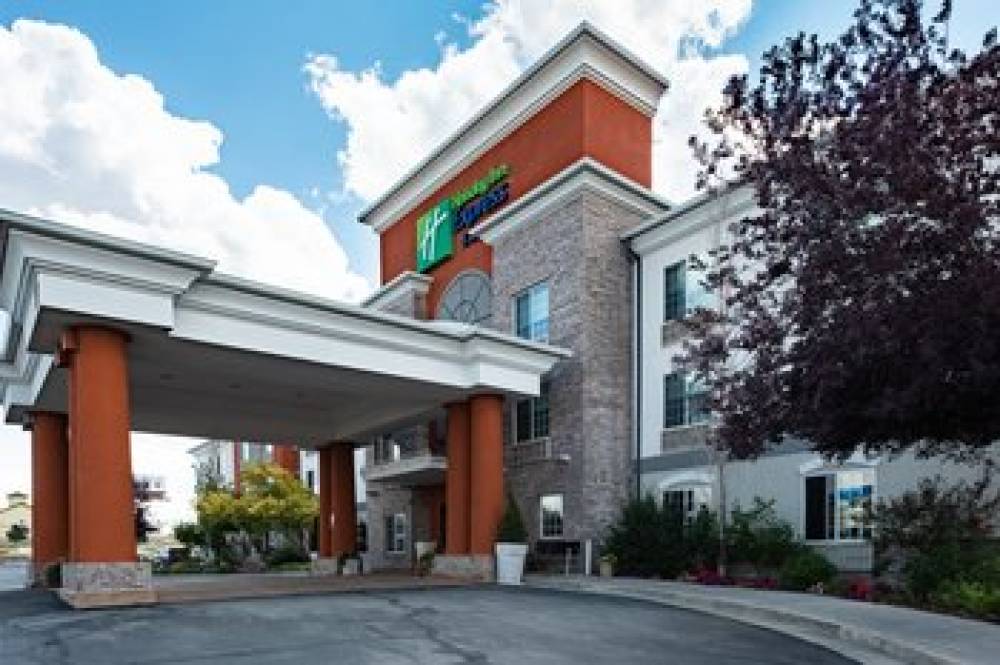 Holiday Inn Express & Suites EVANSTON 8