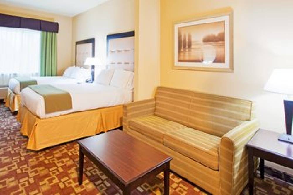 Holiday Inn Express & Suites FOLEY - N GULF SHORES 2