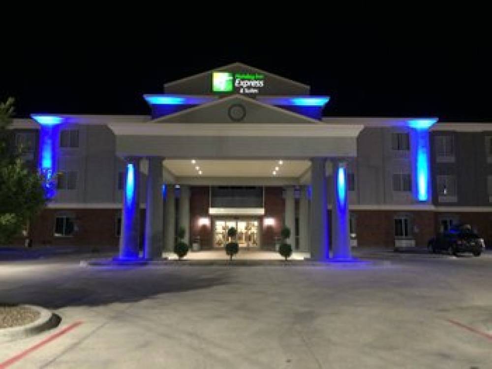 Holiday Inn Express & Suites FORT STOCKTON 1