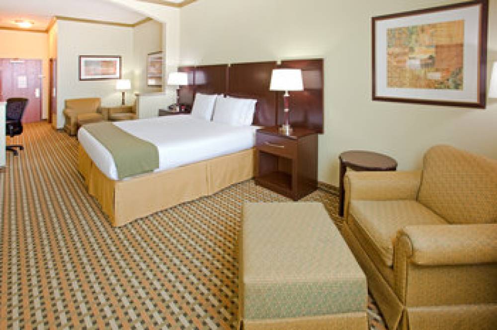 Holiday Inn Express & Suites FORT WORTH - FOSSIL CREEK 4