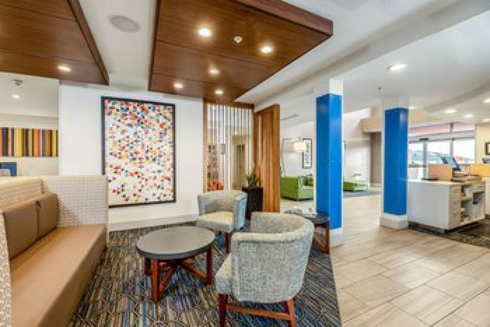 Holiday Inn Express & Suites FREMONT - MILPITAS CENTRAL 4