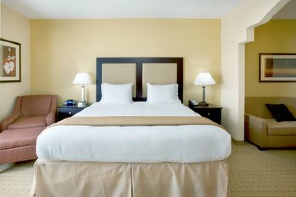 Holiday Inn Express & Suites GEORGETOWN 6