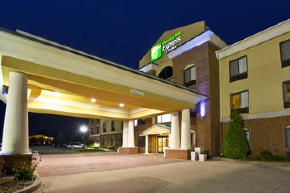 Holiday Inn Express & Suites Goshen