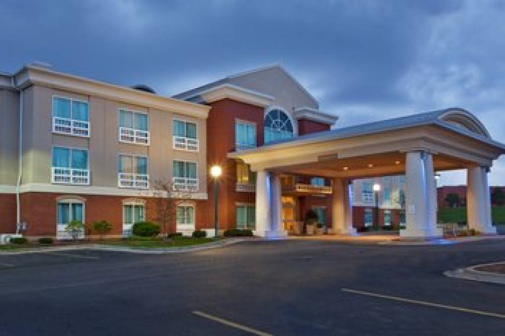 Holiday Inn Express & Suites GRAND RAPIDS-NORTH 1