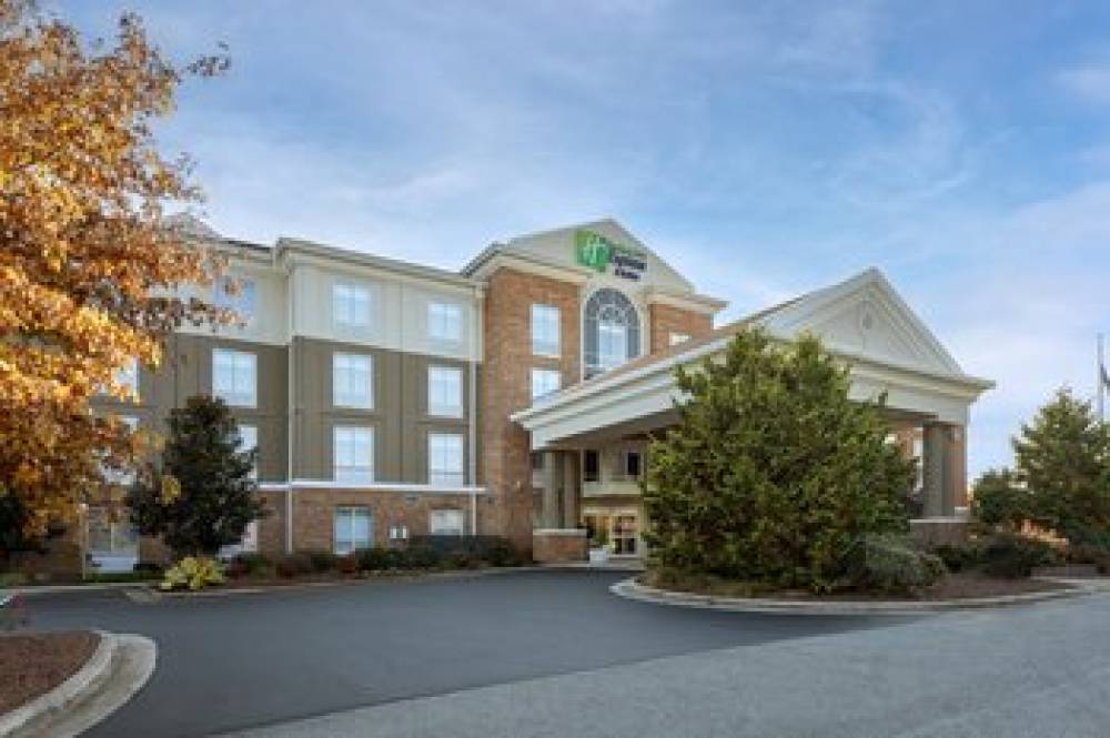 Holiday Inn Express & Suites GREENSBORO - AIRPORT AREA 1