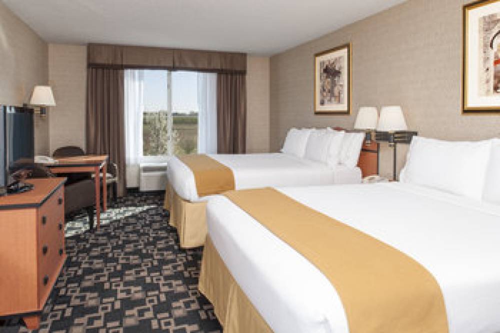 Holiday Inn Express & Suites GREENWOOD 9