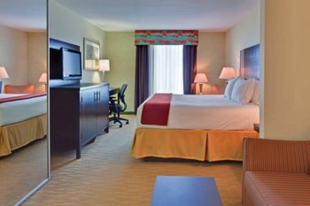 Holiday Inn Express & Suites HAMBURG 6