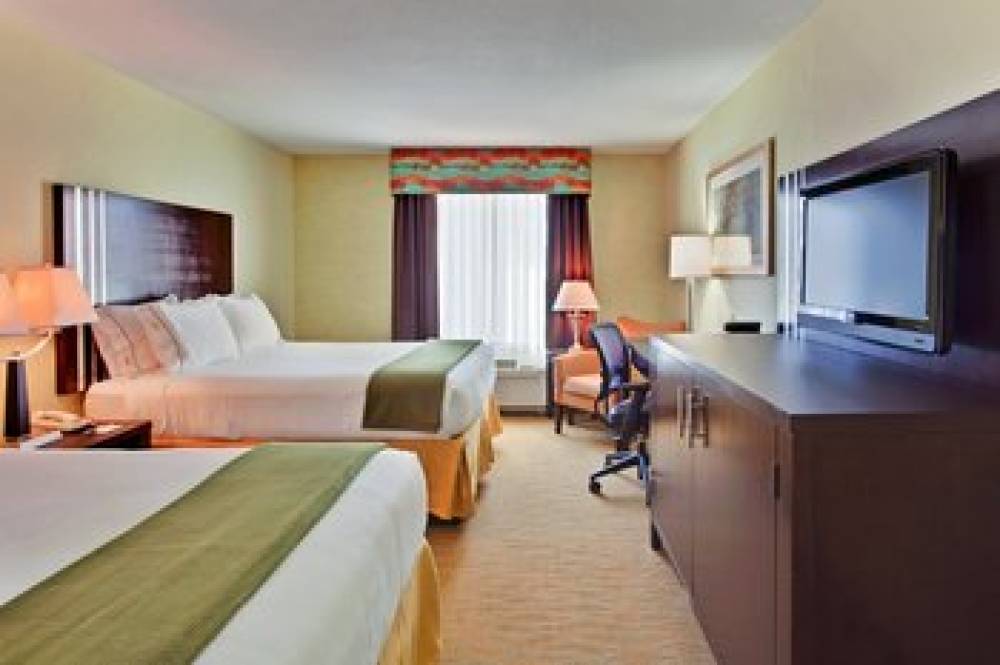 Holiday Inn Express & Suites HAMBURG 7