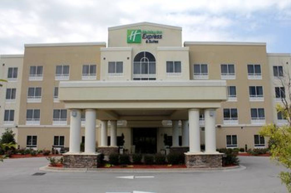 Holiday Inn Express & Suites Havelock Nw New Bern