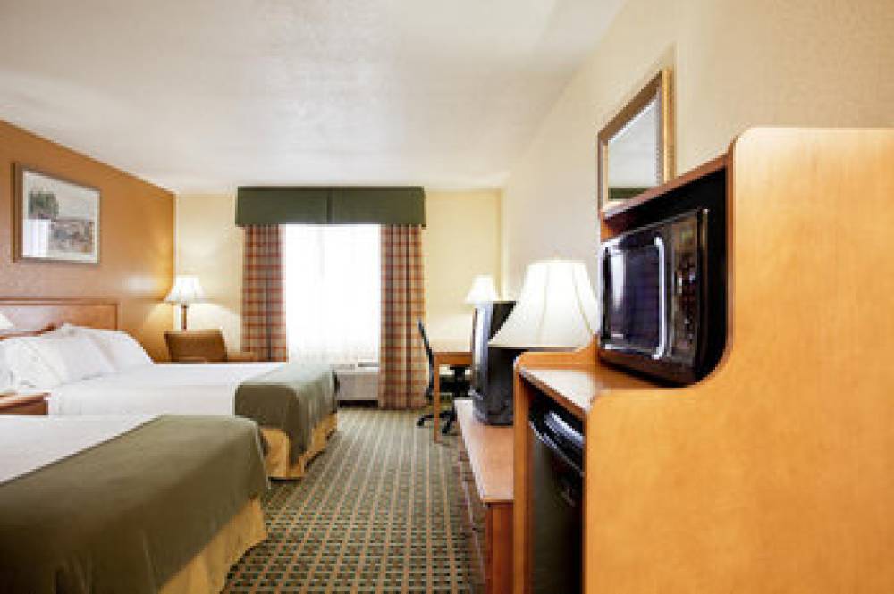 Holiday Inn Express & Suites HESPERIA 2