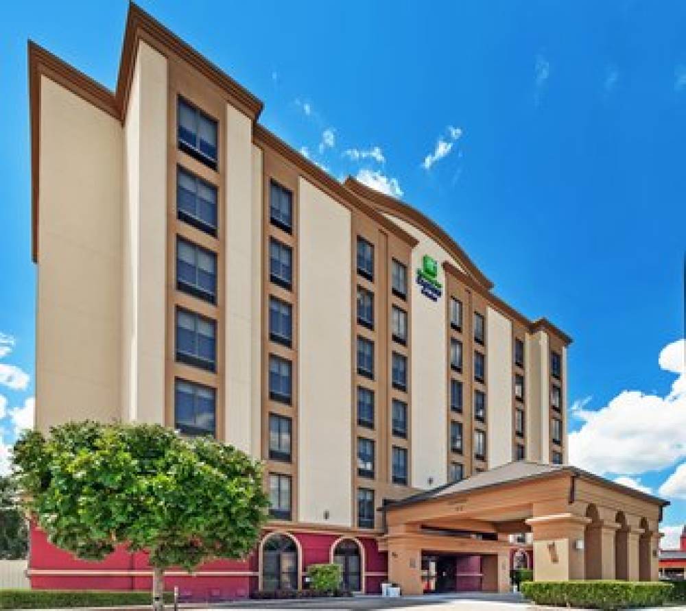 Holiday Inn Express & Suites HOUSTON - MEMORIAL PARK AREA 1