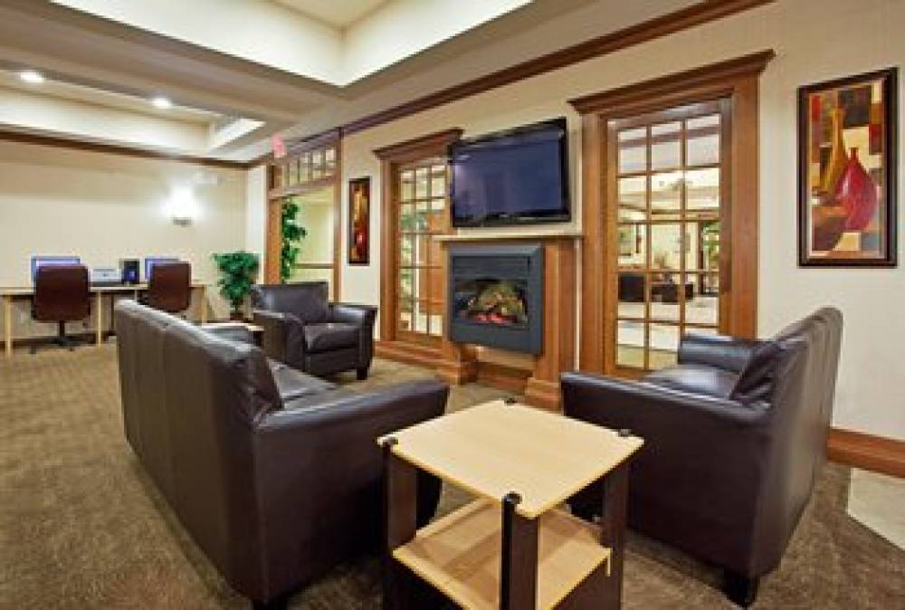 Holiday Inn Express & Suites HOWELL 7