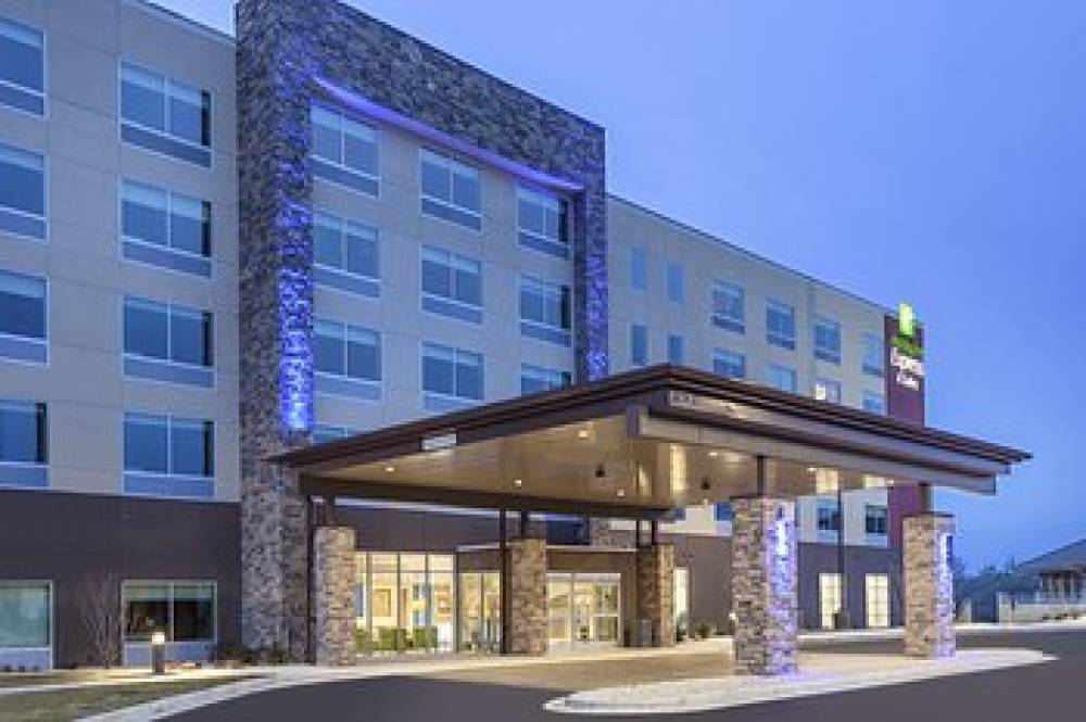 Holiday Inn Express & Suites HUDSON I-94 1