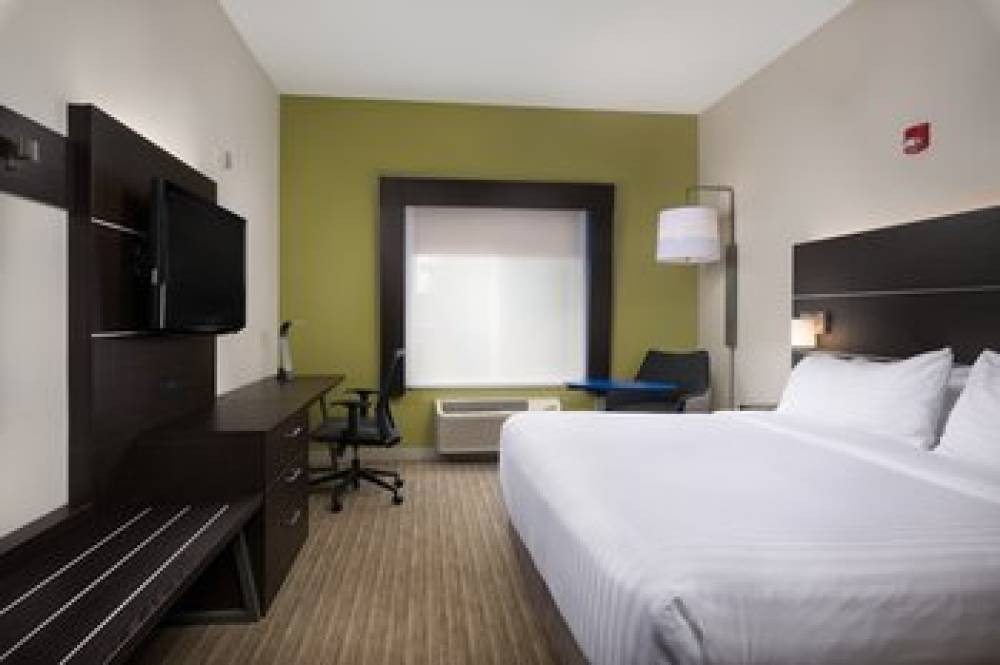 Holiday Inn Express & Suites INDEPENDENCE-KANSAS CITY 9