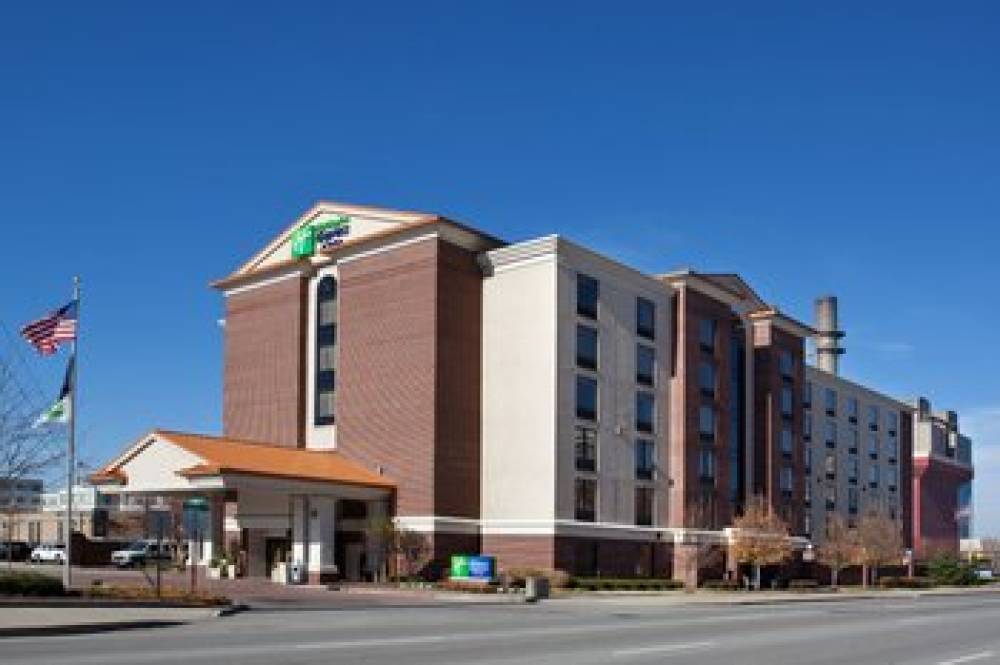 Holiday Inn Express & Suites Indianapolis Dtn Conv Ctr Area