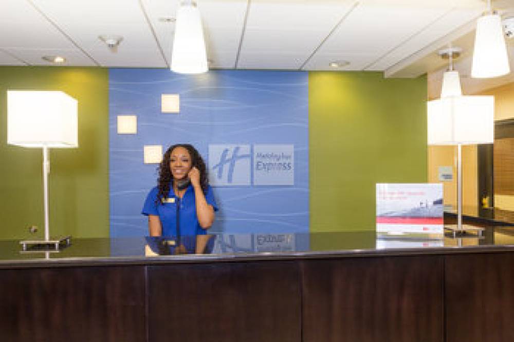 Holiday Inn Express & Suites JACKSONVILLE AIRPORT  2