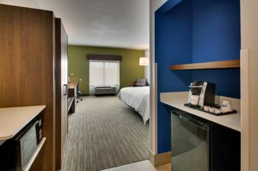 Holiday Inn Express & Suites JACKSONVILLE NORTH-FERNANDINA  10