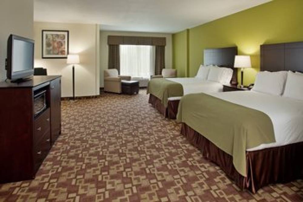 Holiday Inn Express & Suites KANSAS CITY SPORT COMPLEX AREA 3