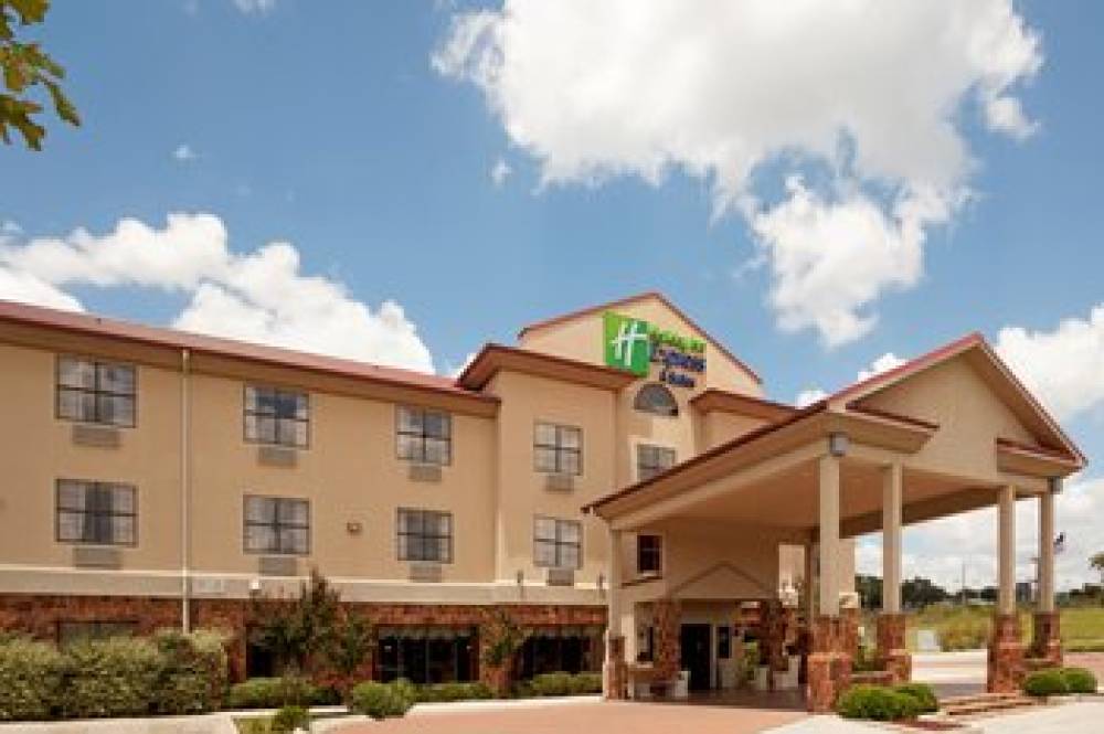 Holiday Inn Express & Suites KERRVILLE 1