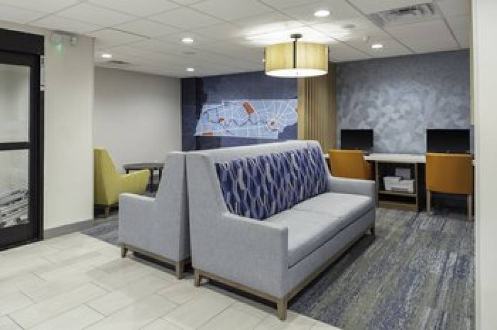 Holiday Inn Express & Suites KIMBALL 10