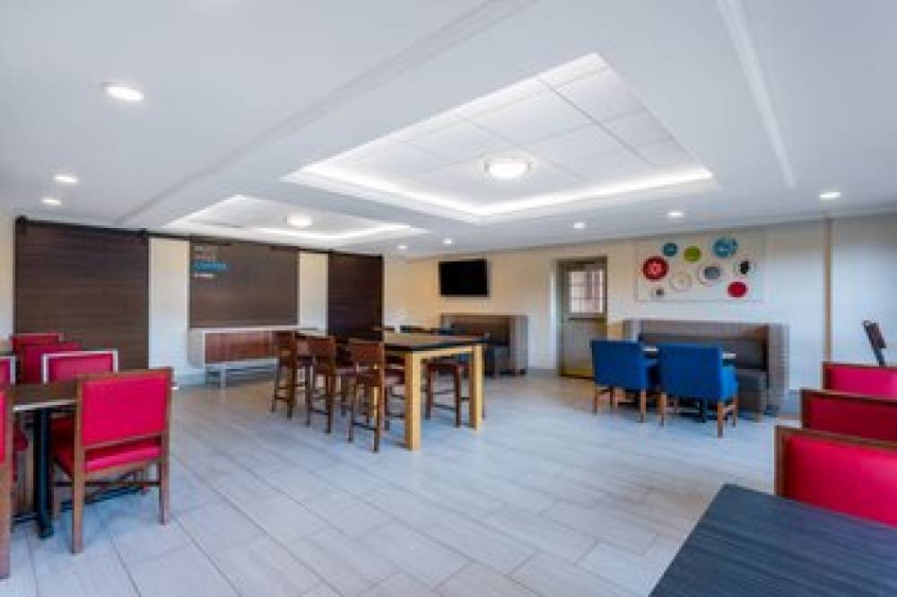 Holiday Inn Express & Suites KING OF PRUSSIA 9